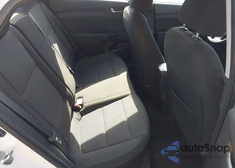 2022 Hyundai Accent Sel z USA, uszkodzony, nr VIN 3KPC24A67NE189939